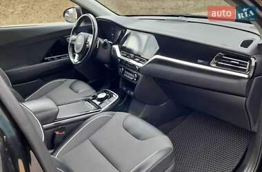 Внедорожник / Кроссовер Kia Niro 2022 в 