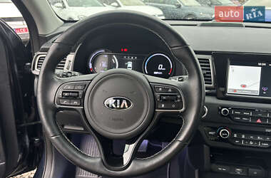 Позашляховик / Кросовер Kia Niro 2019 в 