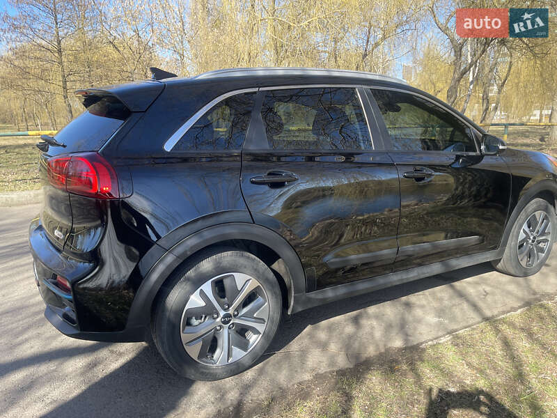 Внедорожник / Кроссовер Kia Niro 2021 в Ровно