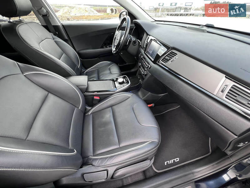 Внедорожник / Кроссовер Kia Niro 2020 в Тернополе