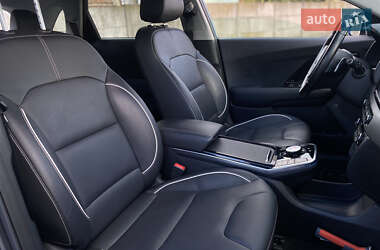 Внедорожник / Кроссовер Kia Niro 2019 в 