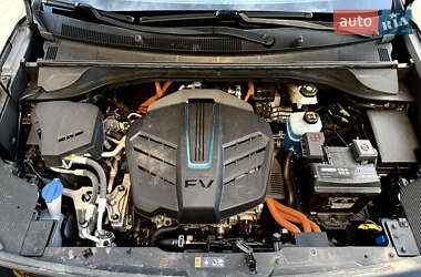 Внедорожник / Кроссовер Kia Niro 2020 в 