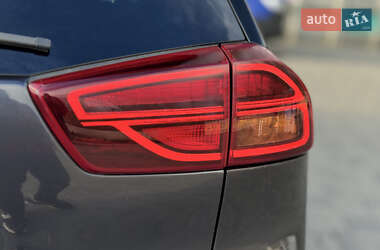 Позашляховик / Кросовер Kia Niro 2021 в 