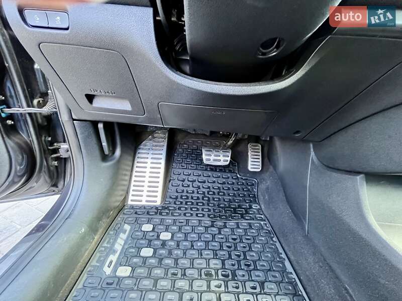 Позашляховик / Кросовер Kia Niro 2019 в Львові фото 6 Позашляховик / Кросовер Kia Niro 2019 в Львові