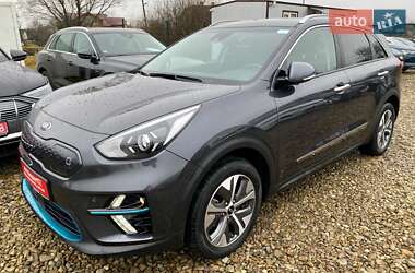 Позашляховик / Кросовер Kia Niro 2020 в 