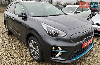 Позашляховик / Кросовер Kia Niro 2020 в 