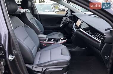 Позашляховик / Кросовер Kia Niro 2020 в 