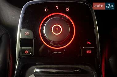 Позашляховик / Кросовер Kia Niro 2020 в 
