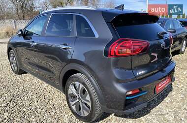 Внедорожник / Кроссовер Kia Niro 2020 в 