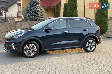 Внедорожник / Кроссовер Kia Niro 2021 в 