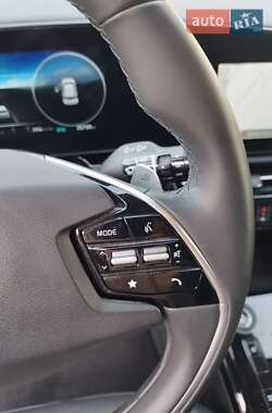 Позашляховик / Кросовер Kia Niro 2023 в Долині