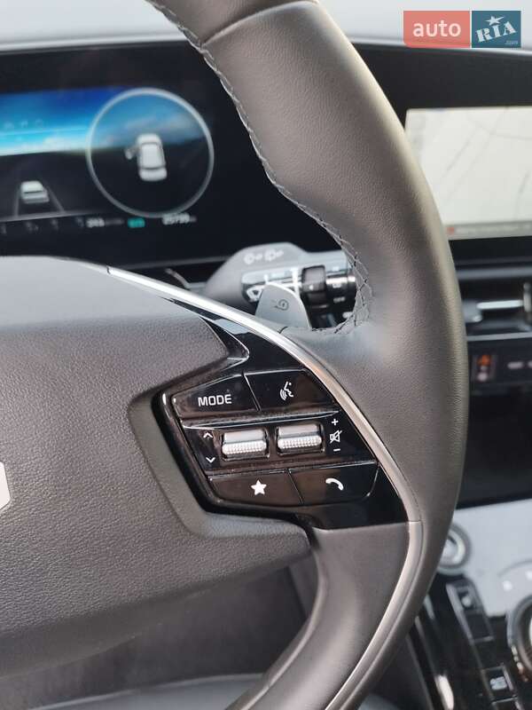 Позашляховик / Кросовер Kia Niro 2023 в Долині