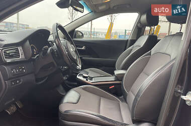 Внедорожник / Кроссовер Kia Niro 2019 в 