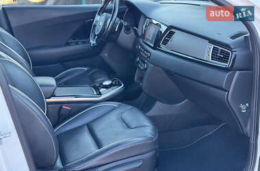 Позашляховик / Кросовер Kia Niro 2019 в 
