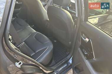 Внедорожник / Кроссовер Kia Niro 2020 в 