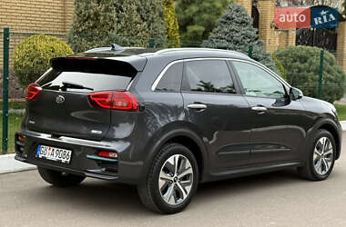 Внедорожник / Кроссовер Kia Niro 2021 в 