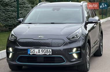 Внедорожник / Кроссовер Kia Niro 2021 в 