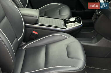 Внедорожник / Кроссовер Kia Niro 2021 в 