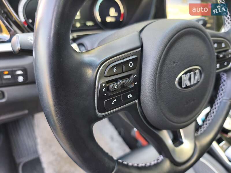Позашляховик / Кросовер Kia Niro 2020 в Самборі