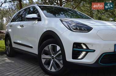 Внедорожник / Кроссовер Kia Niro 2021 в 