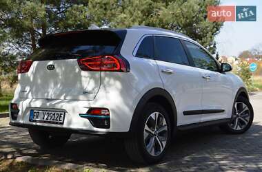 Внедорожник / Кроссовер Kia Niro 2021 в 