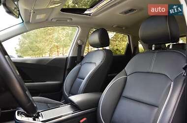 Внедорожник / Кроссовер Kia Niro 2021 в 