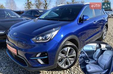 Внедорожник / Кроссовер Kia Niro 2021 в 