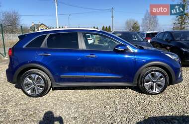 Внедорожник / Кроссовер Kia Niro 2021 в 