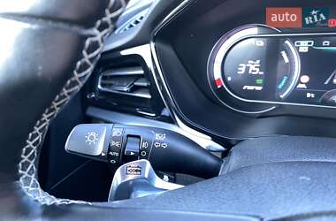 Внедорожник / Кроссовер Kia Niro 2021 в 