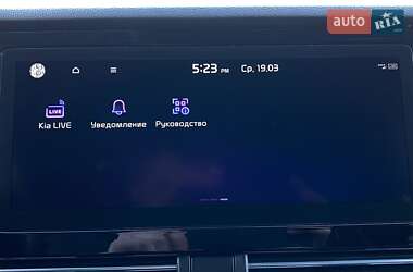 Внедорожник / Кроссовер Kia Niro 2021 в 