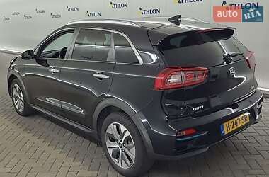 Позашляховик / Кросовер Kia Niro 2020 в 