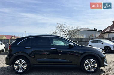 Позашляховик / Кросовер Kia Niro 2019 в 