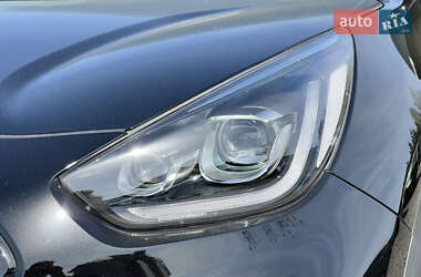 Позашляховик / Кросовер Kia Niro 2019 в 