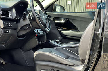 Позашляховик / Кросовер Kia Niro 2019 в 