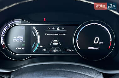Позашляховик / Кросовер Kia Niro 2019 в 
