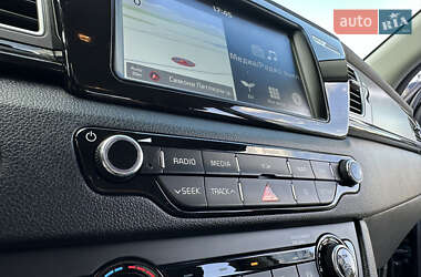 Внедорожник / Кроссовер Kia Niro 2019 в 