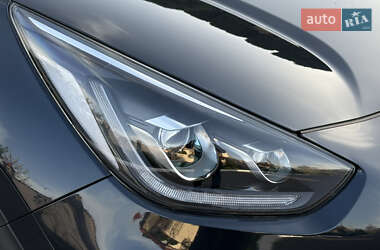 Внедорожник / Кроссовер Kia Niro 2021 в 