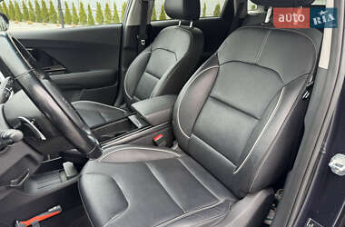 Внедорожник / Кроссовер Kia Niro 2020 в 