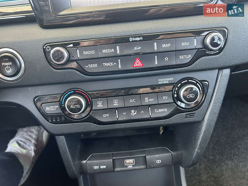 Внедорожник / Кроссовер Kia Niro 2019 в Подгайцах