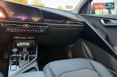 Позашляховик / Кросовер Kia Niro 2022 в 