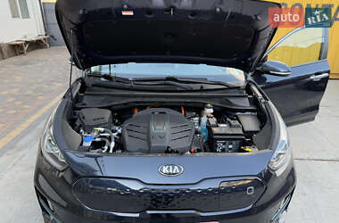 Внедорожник / Кроссовер Kia Niro 2020 в 