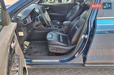 Внедорожник / Кроссовер Kia Niro 2017 в 
