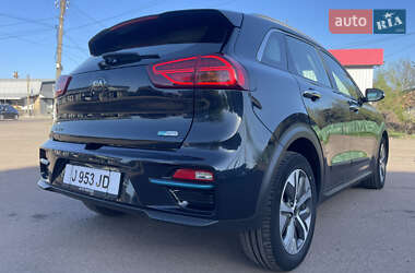 Внедорожник / Кроссовер Kia Niro 2020 в 
