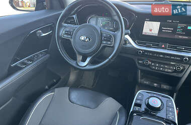 Внедорожник / Кроссовер Kia Niro 2020 в 