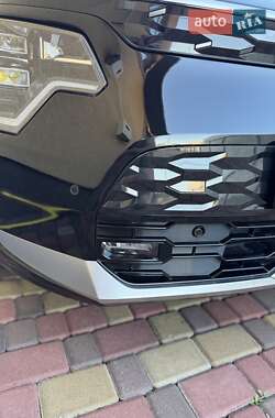 Позашляховик / Кросовер Kia Niro 2023 в 