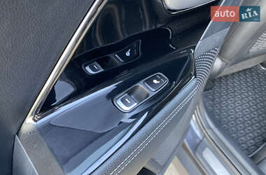 Внедорожник / Кроссовер Kia Niro 2019 в 