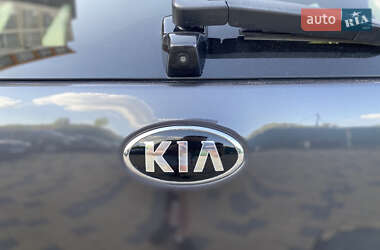 Внедорожник / Кроссовер Kia Niro 2019 в 