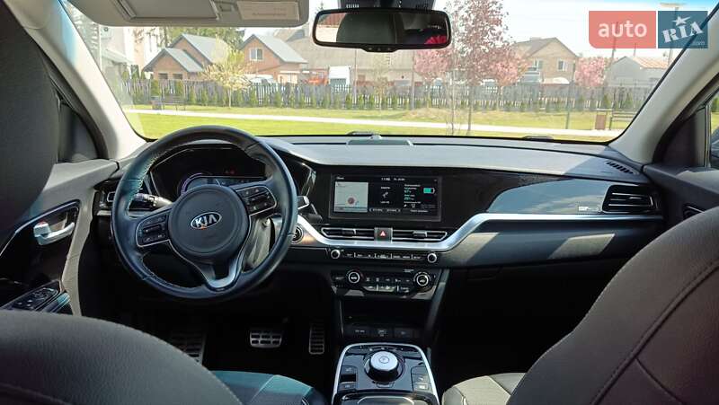 Позашляховик / Кросовер Kia Niro 2020 в Львові