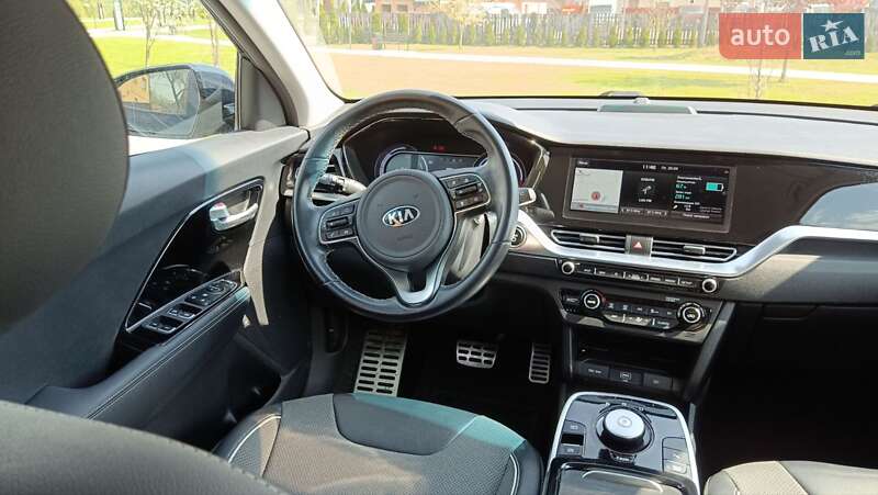 Позашляховик / Кросовер Kia Niro 2020 в Львові