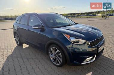 Внедорожник / Кроссовер Kia Niro 2017 в 